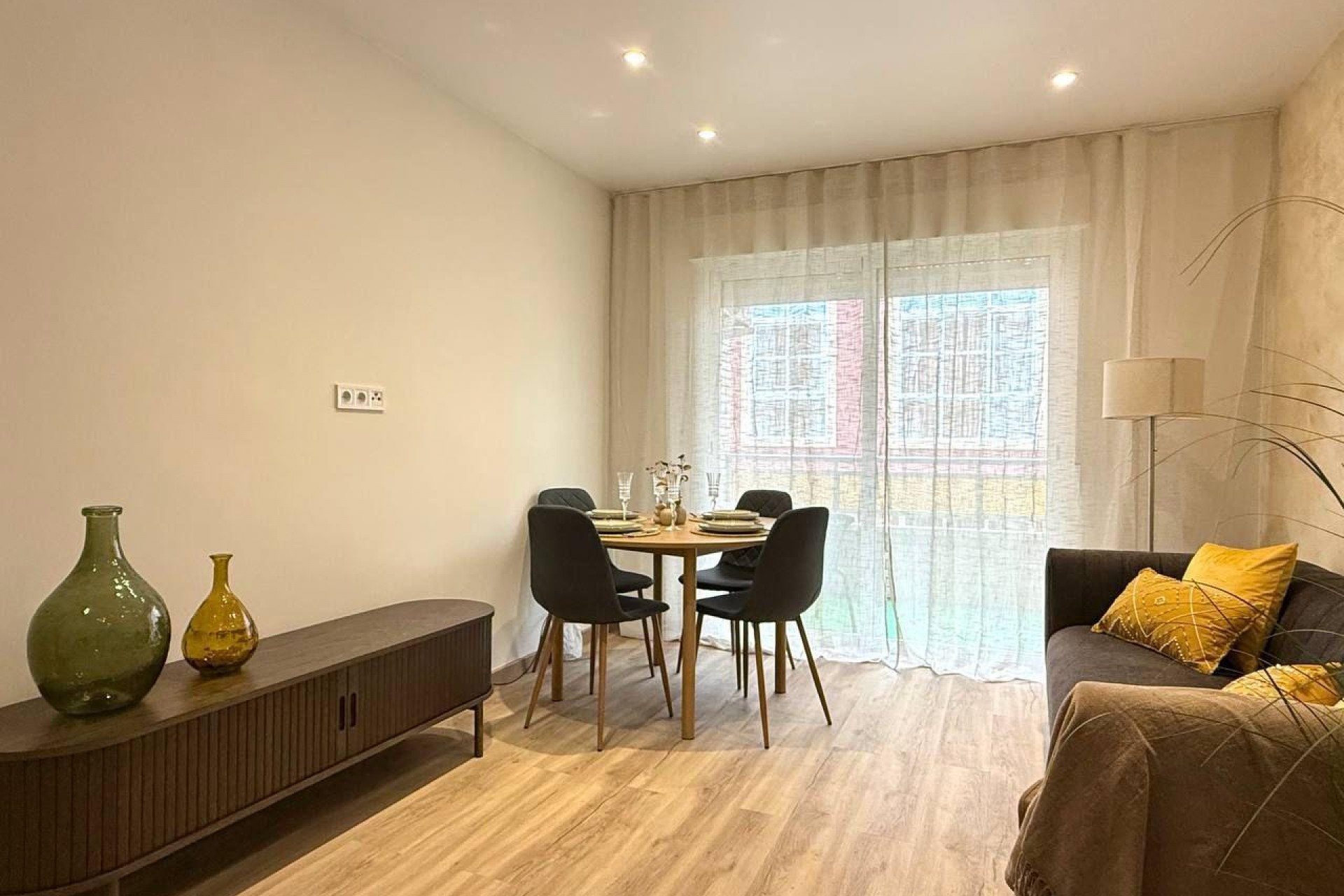 Resale - Apartment -
Lo Pagan - La Puntica