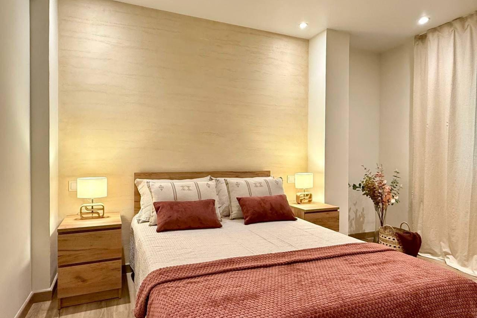 Resale - Apartment -
Lo Pagan - La Puntica