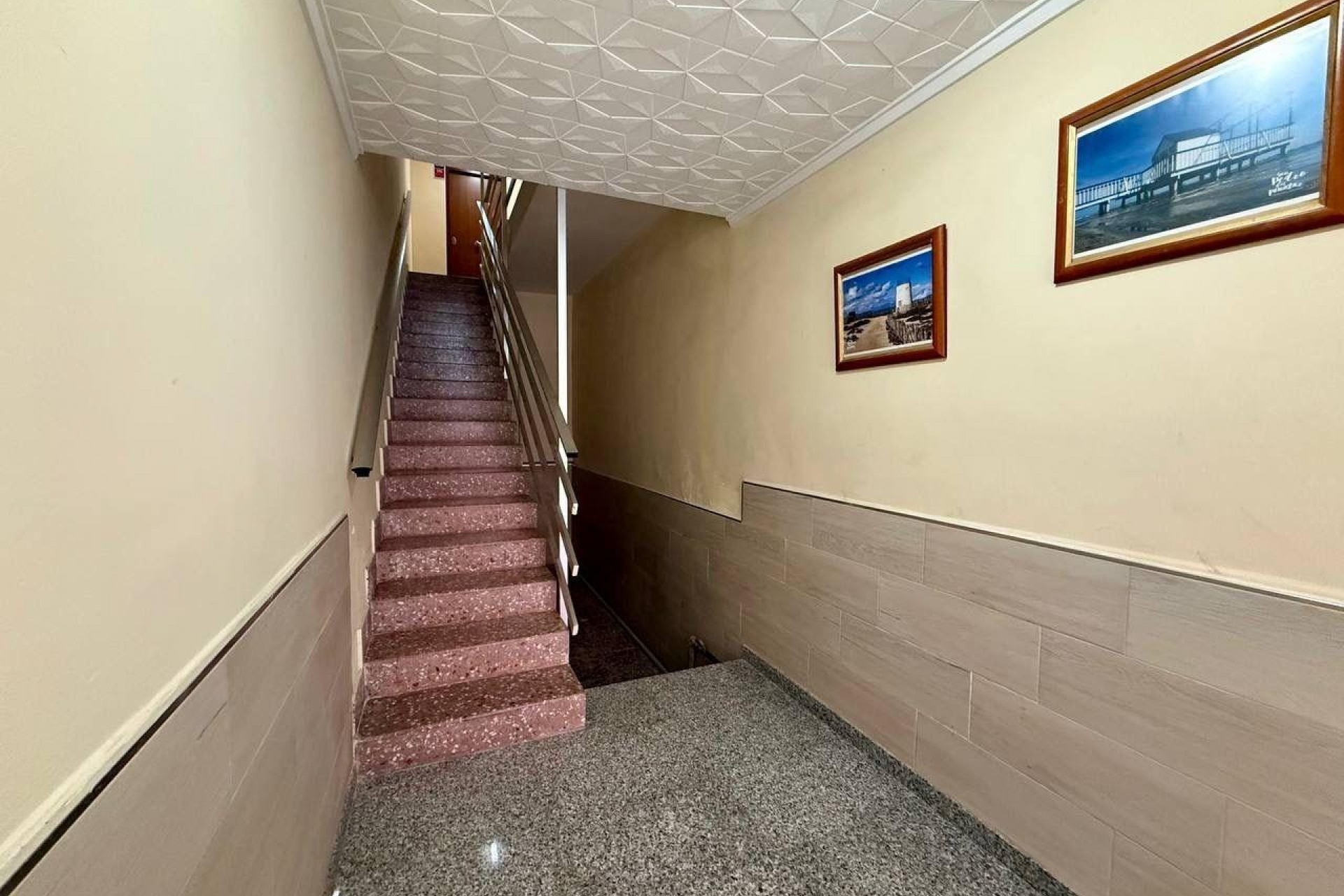 Resale - Apartment -
Lo Pagan - La Puntica
