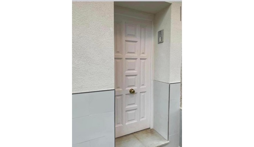 Resale - Apartment -
Lo Pagan