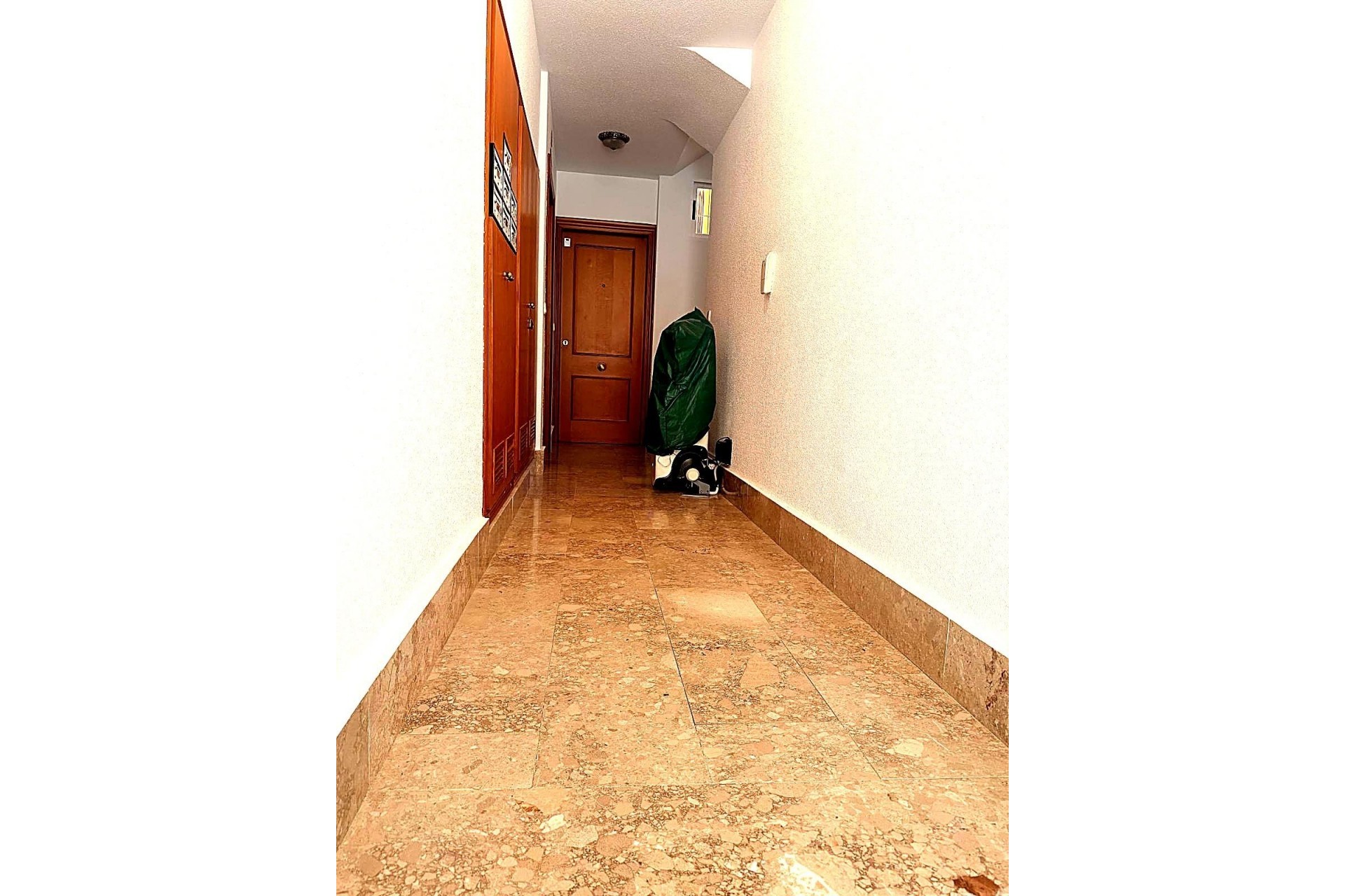 Resale - Apartment -
Los Alcazares - Playa La Concha