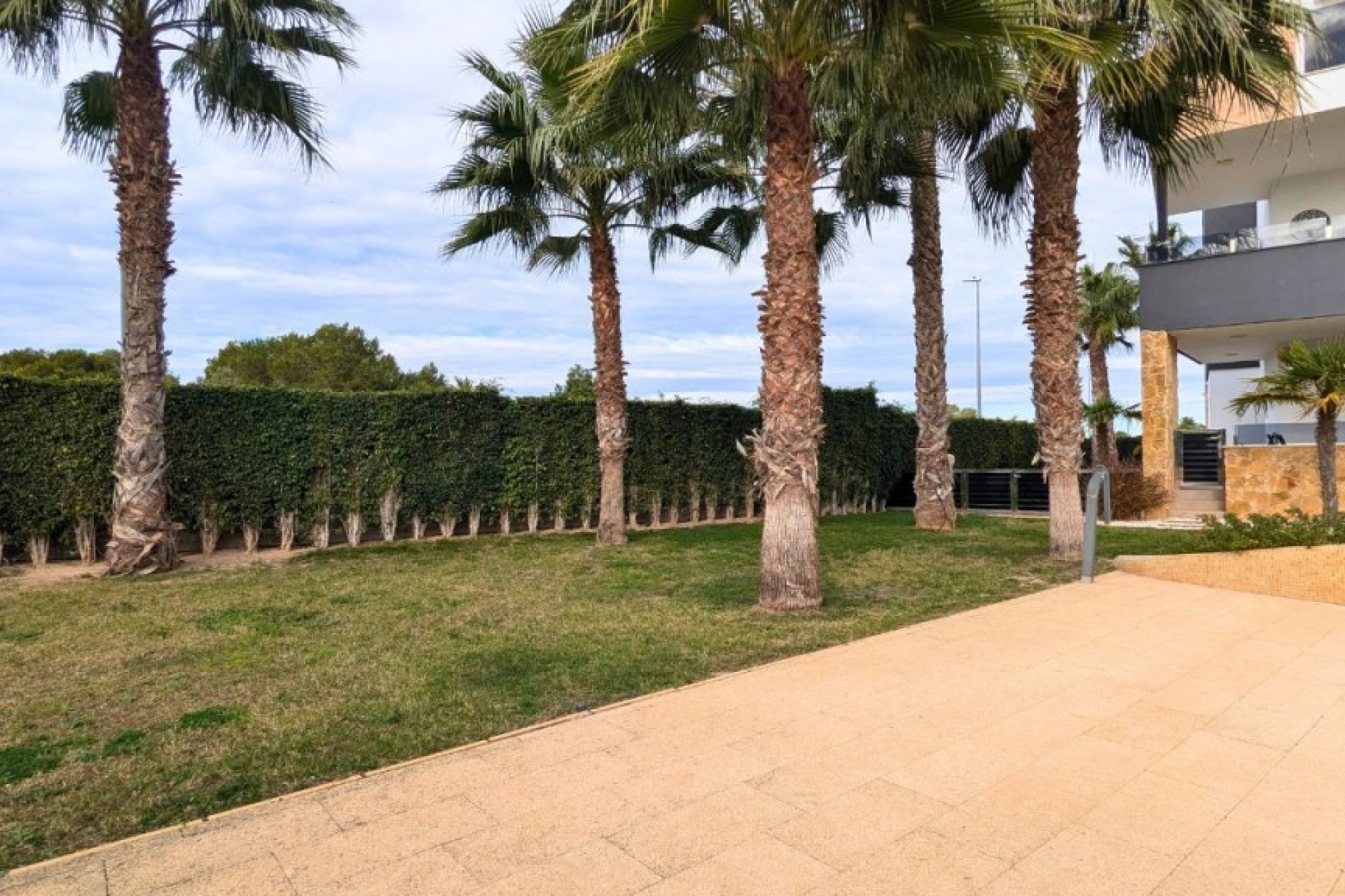 Resale - Apartment -
Los Altos - Costa Blanca