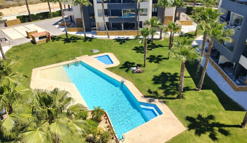 Resale - Apartment -
Los Altos - Costa Blanca