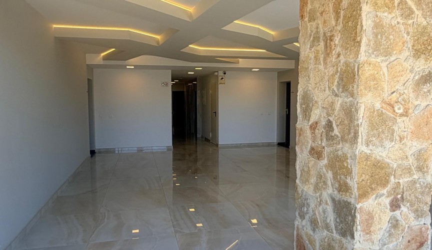 Resale - Apartment -
Los Altos - Costa Blanca