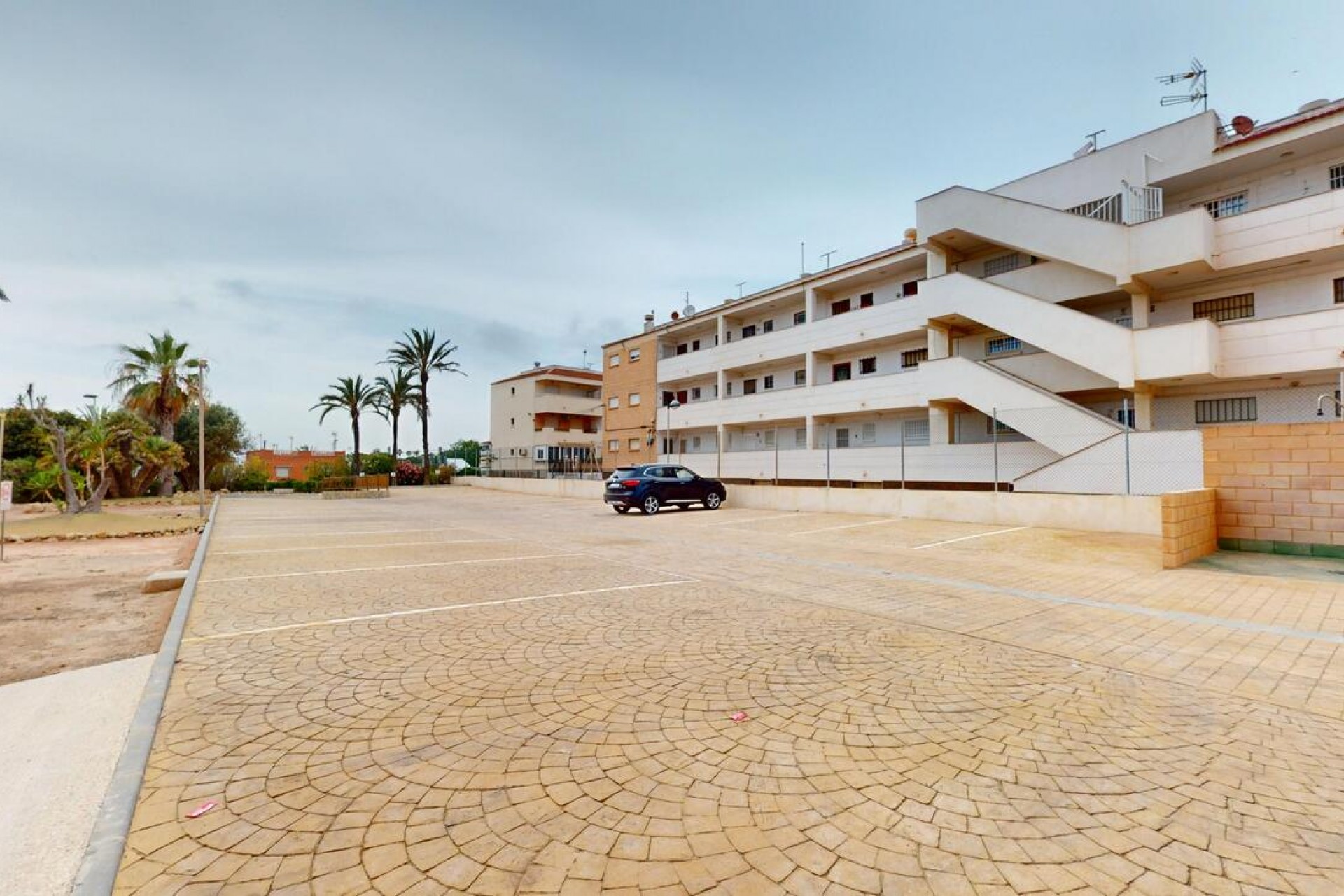 Resale - Apartment -
Mil Palmeras - Costa Blanca