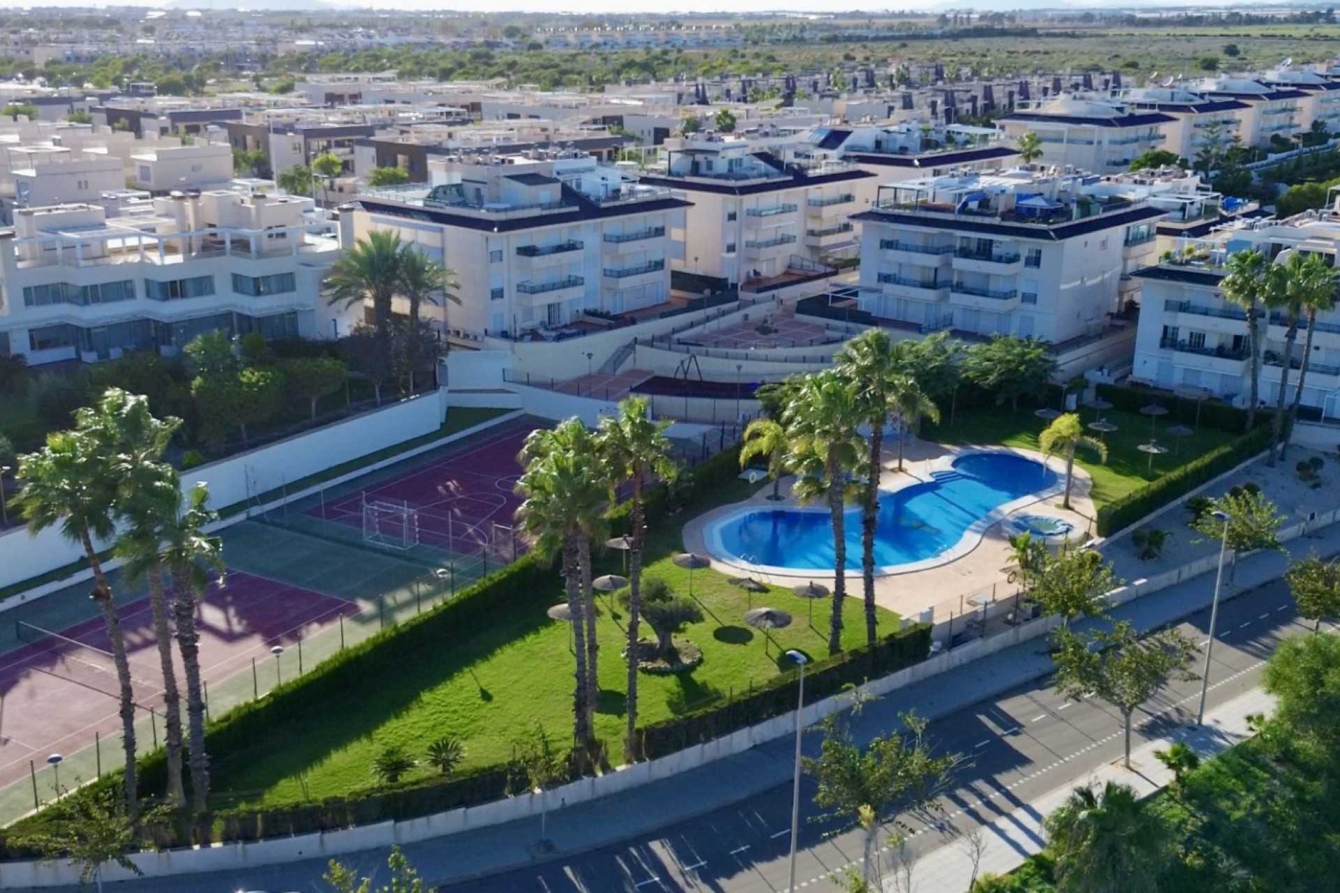 Resale - Apartment -
Mil Palmeras - Costa Blanca