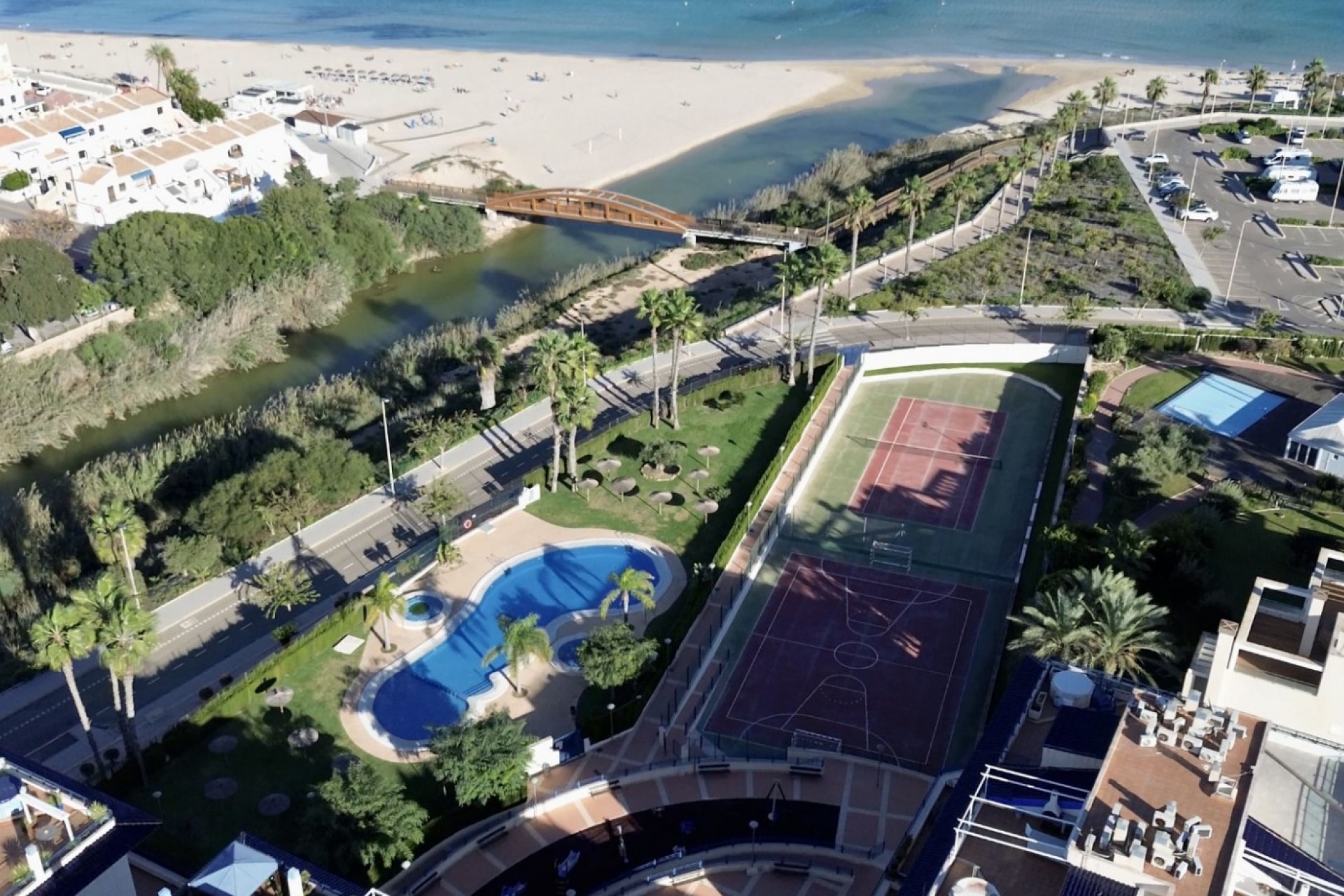 Resale - Apartment -
Mil Palmeras - Costa Blanca
