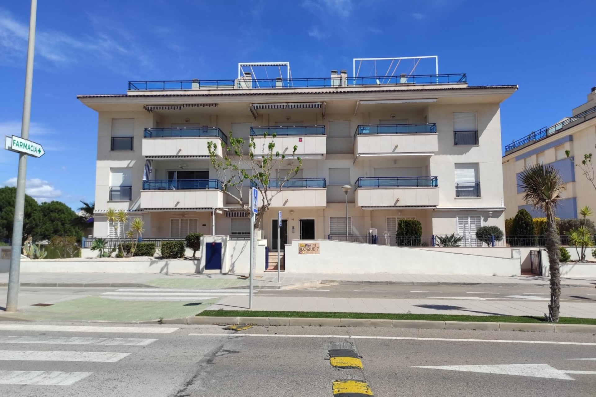 Resale - Apartment -
Mil Palmeras - Costa Blanca
