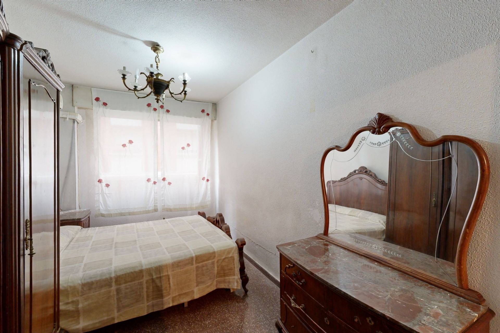 Resale - Apartment -
Murcia - Centro