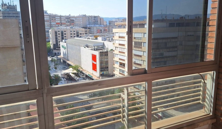 Resale - Apartment -
Murcia - Centro