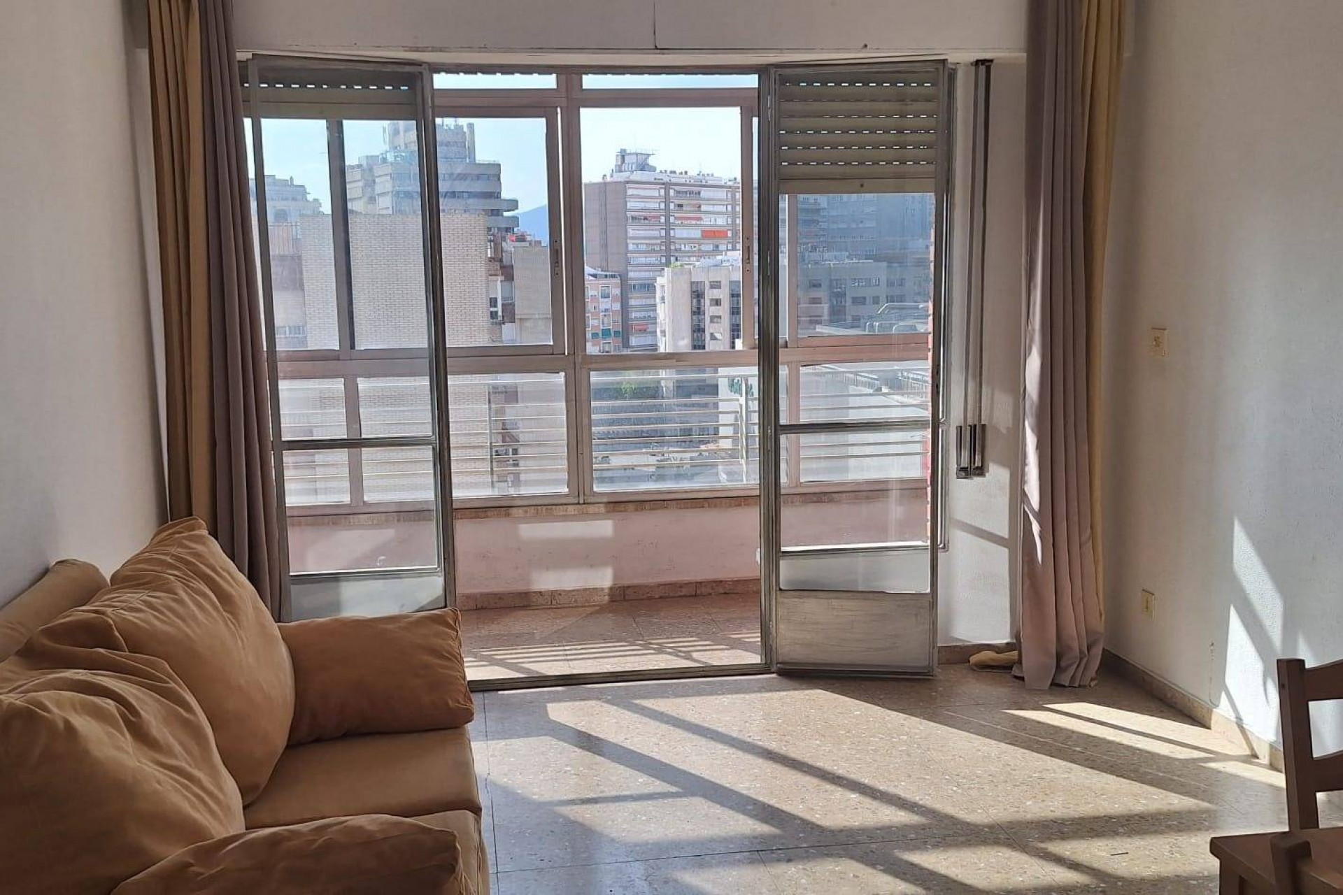 Resale - Apartment -
Murcia - Centro