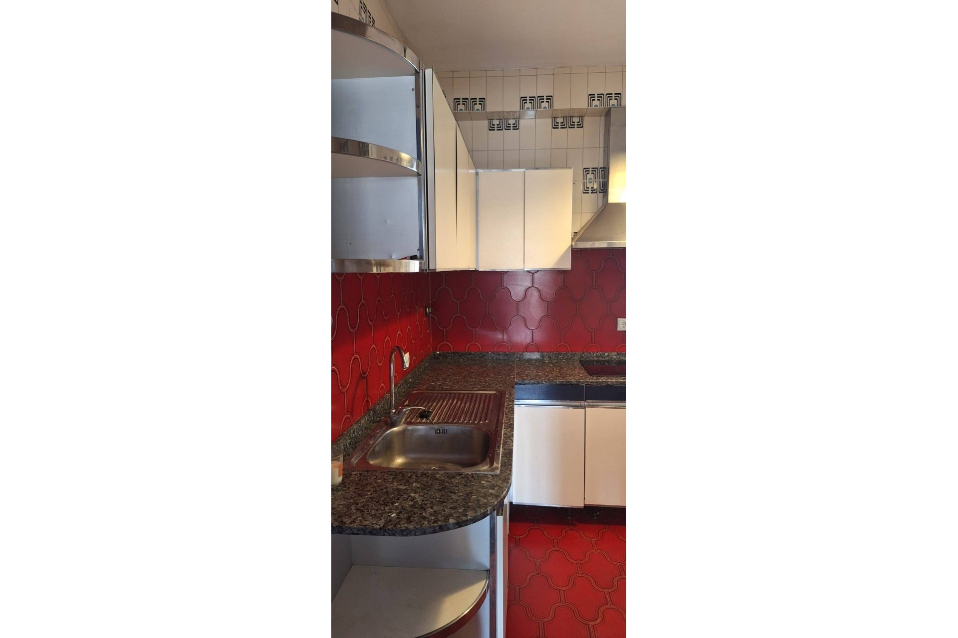 Resale - Apartment -
Murcia - Centro