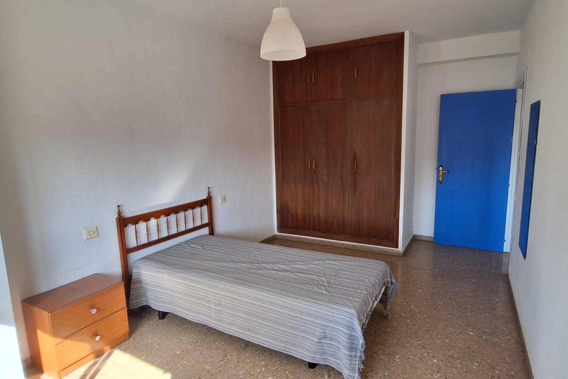 Resale - Apartment -
Murcia - Centro