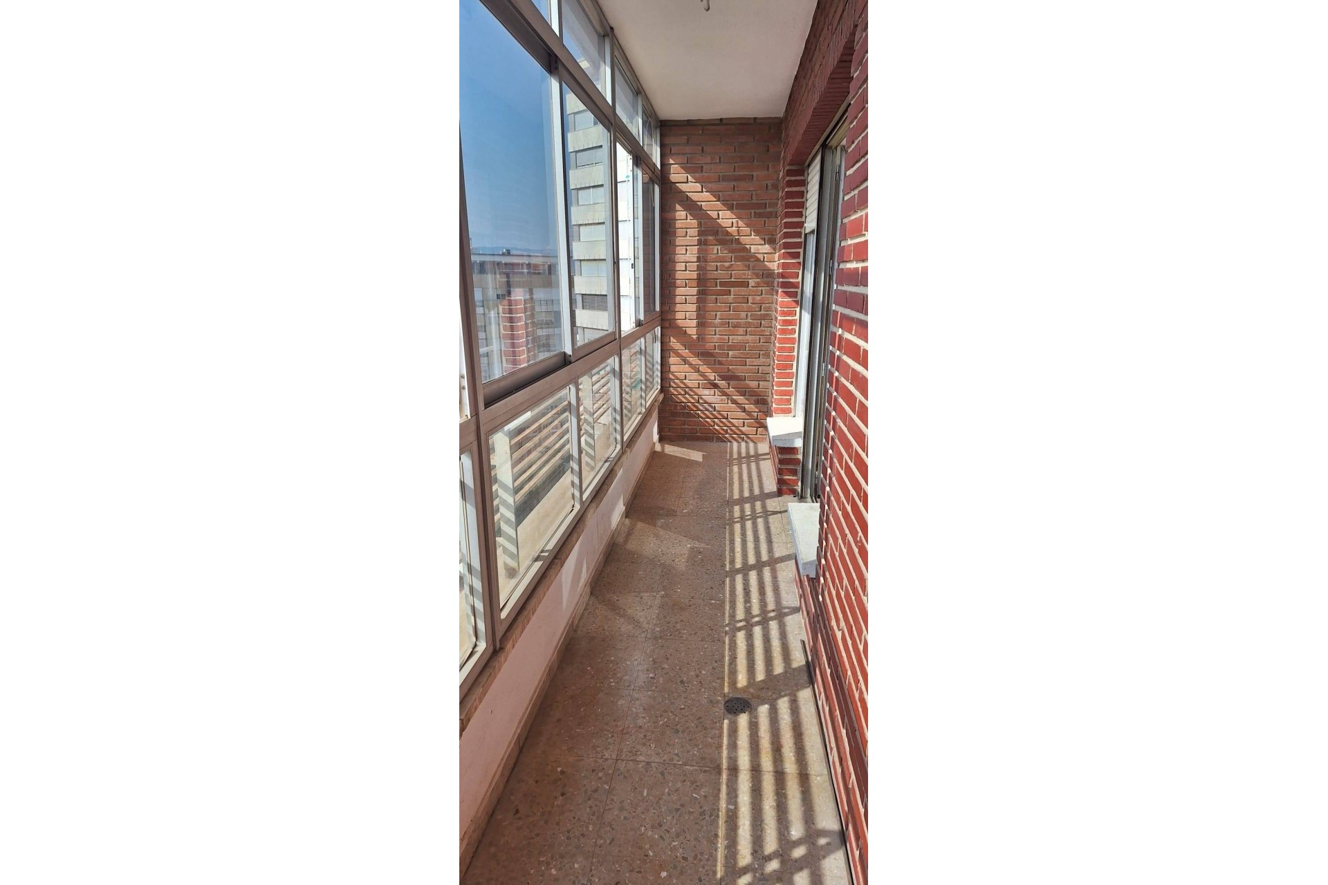 Resale - Apartment -
Murcia - Centro