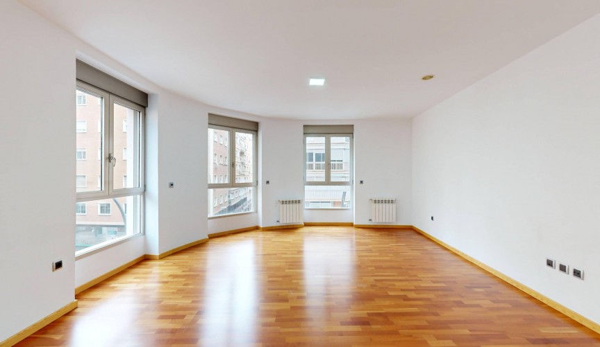 Resale - Apartment -
Murcia - Gran Via