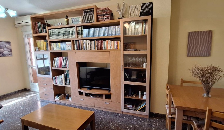 Resale - Apartment -
Murcia - San Benito-patiño