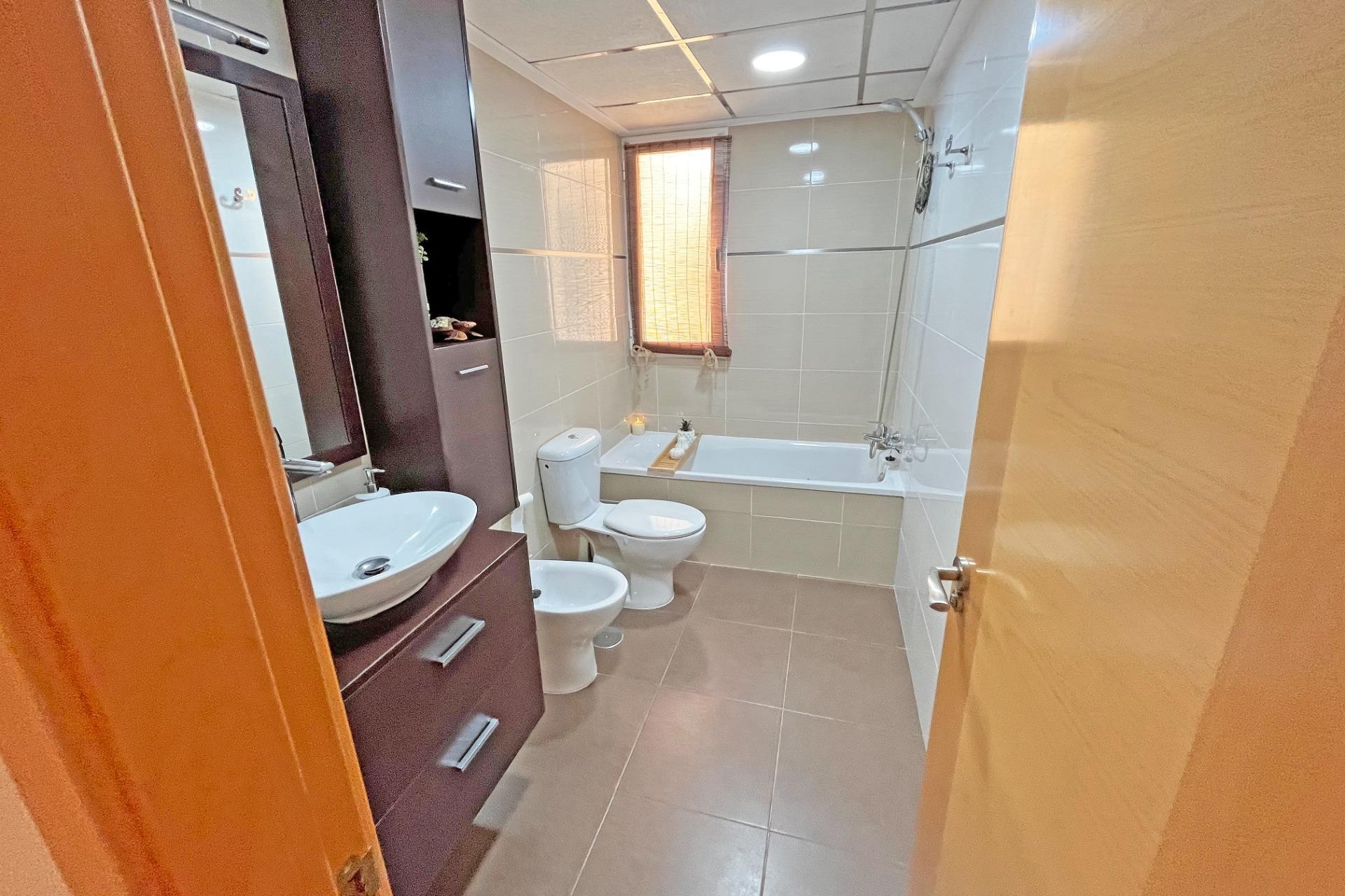 Resale - Apartment -
Novelda - Barrio San Roque