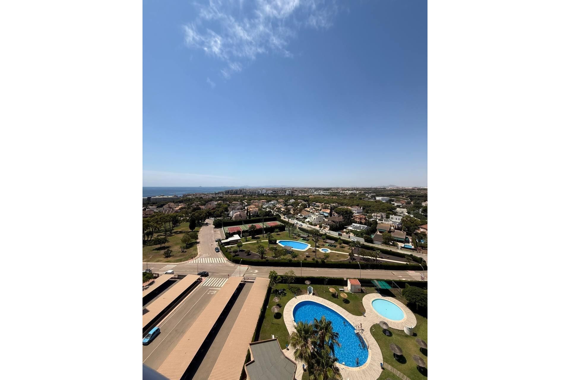 Resale - Apartment -
Orihuela Costa - Campoamor