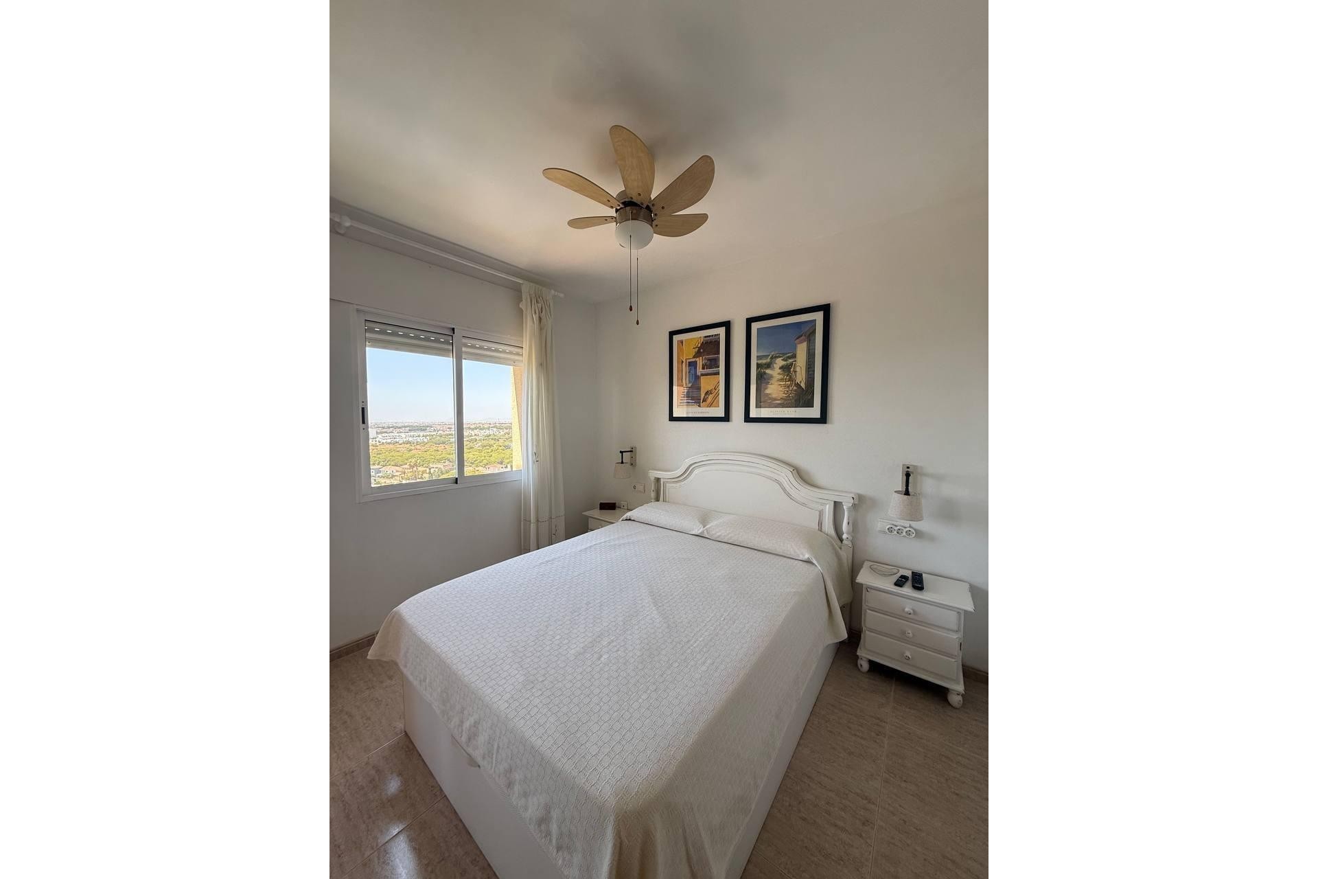 Resale - Apartment -
Orihuela Costa - Campoamor
