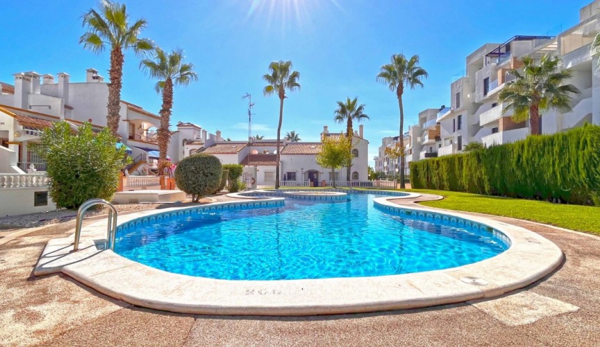 Resale - Apartment -
Orihuela Costa - Costa Blanca