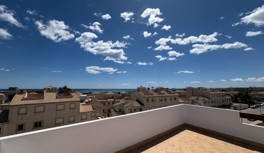 Resale - Apartment -
Orihuela Costa - Costa Blanca