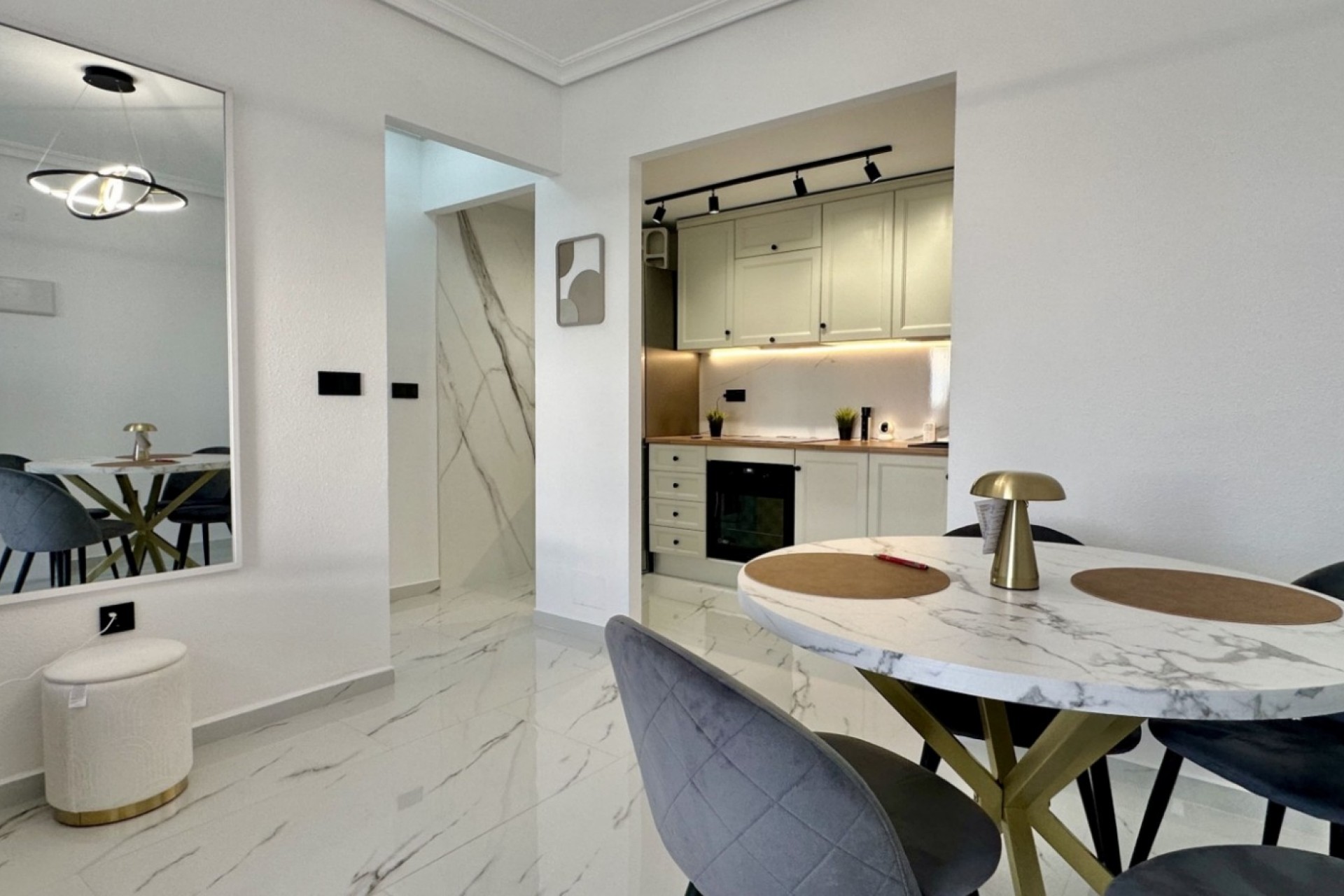 Resale - Apartment -
Orihuela Costa - Costa Blanca