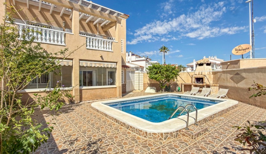 Resale - Apartment -
Orihuela Costa - Costa Blanca
