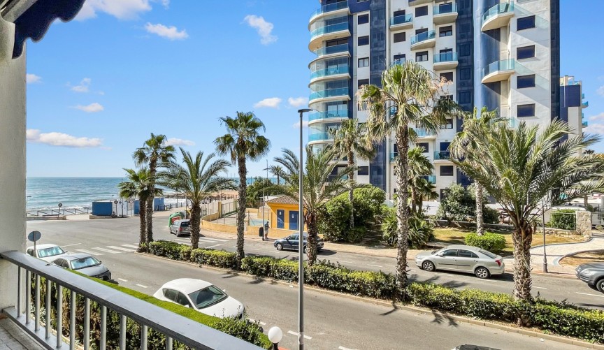 Resale - Apartment -
Orihuela Costa - Costa Blanca