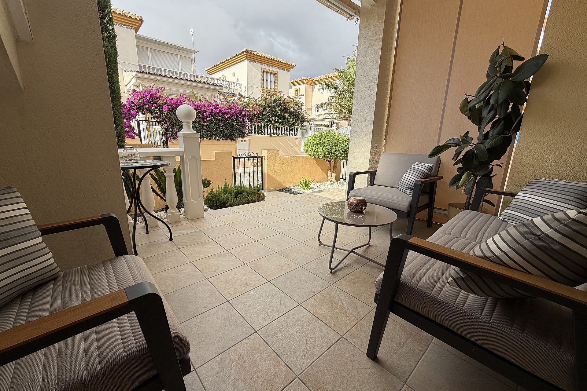 Resale - Apartment -
Orihuela Costa - Costa Blanca