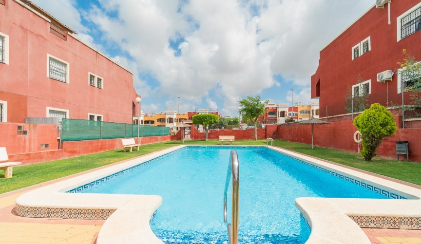 Resale - Apartment -
Orihuela Costa - Costa Blanca