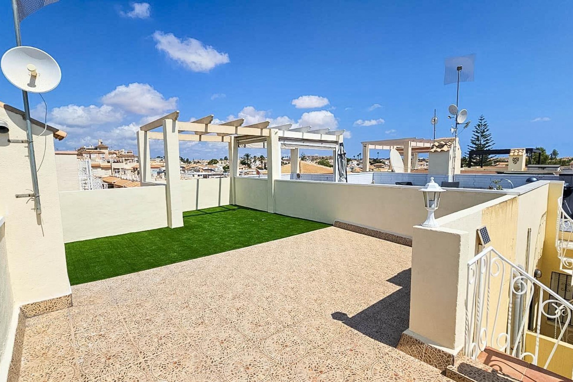 Resale - Apartment -
Orihuela Costa - La Florida
