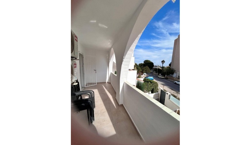 Resale - Apartment -
Orihuela Costa - La Zenia