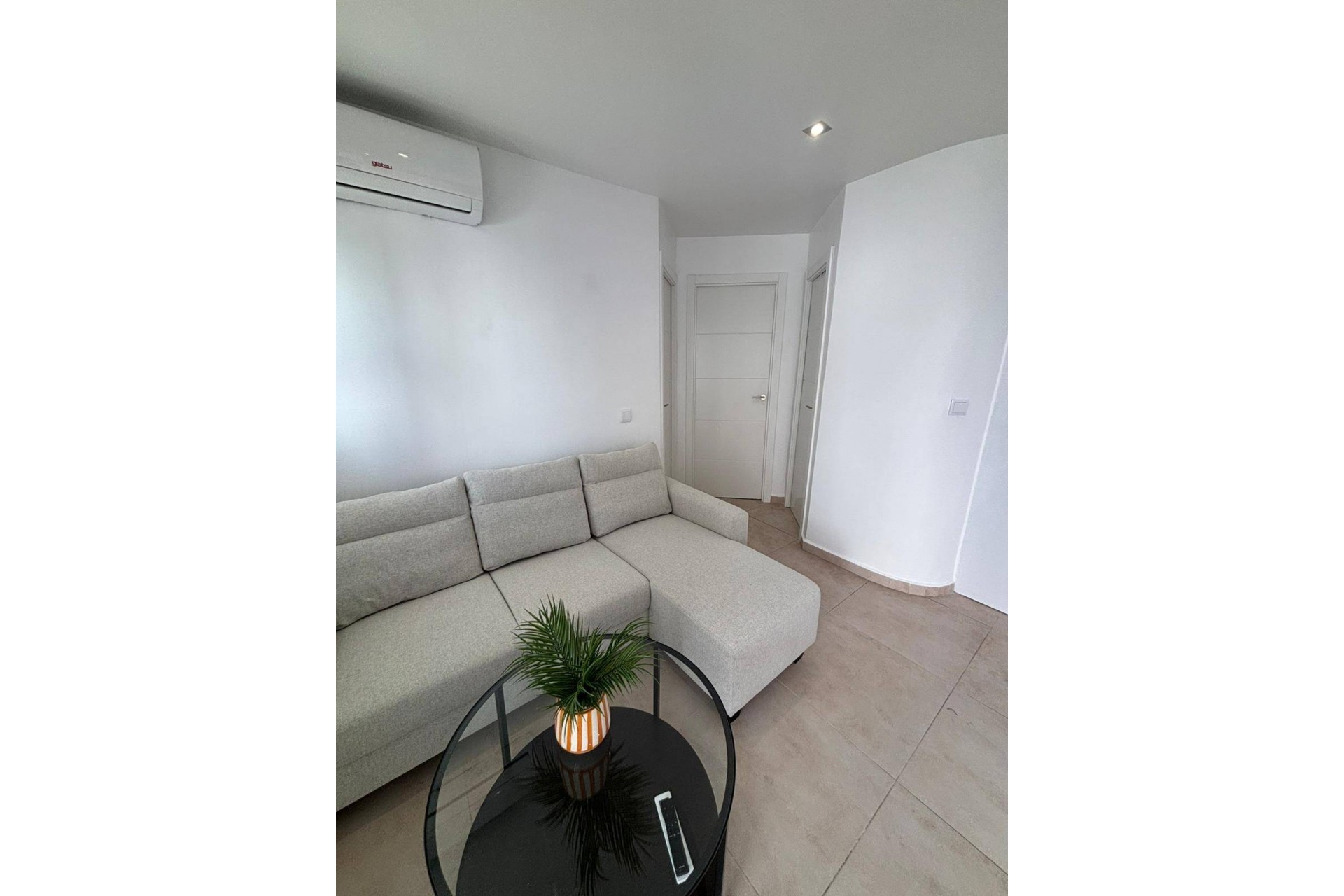 Resale - Apartment -
Orihuela Costa - La Zenia