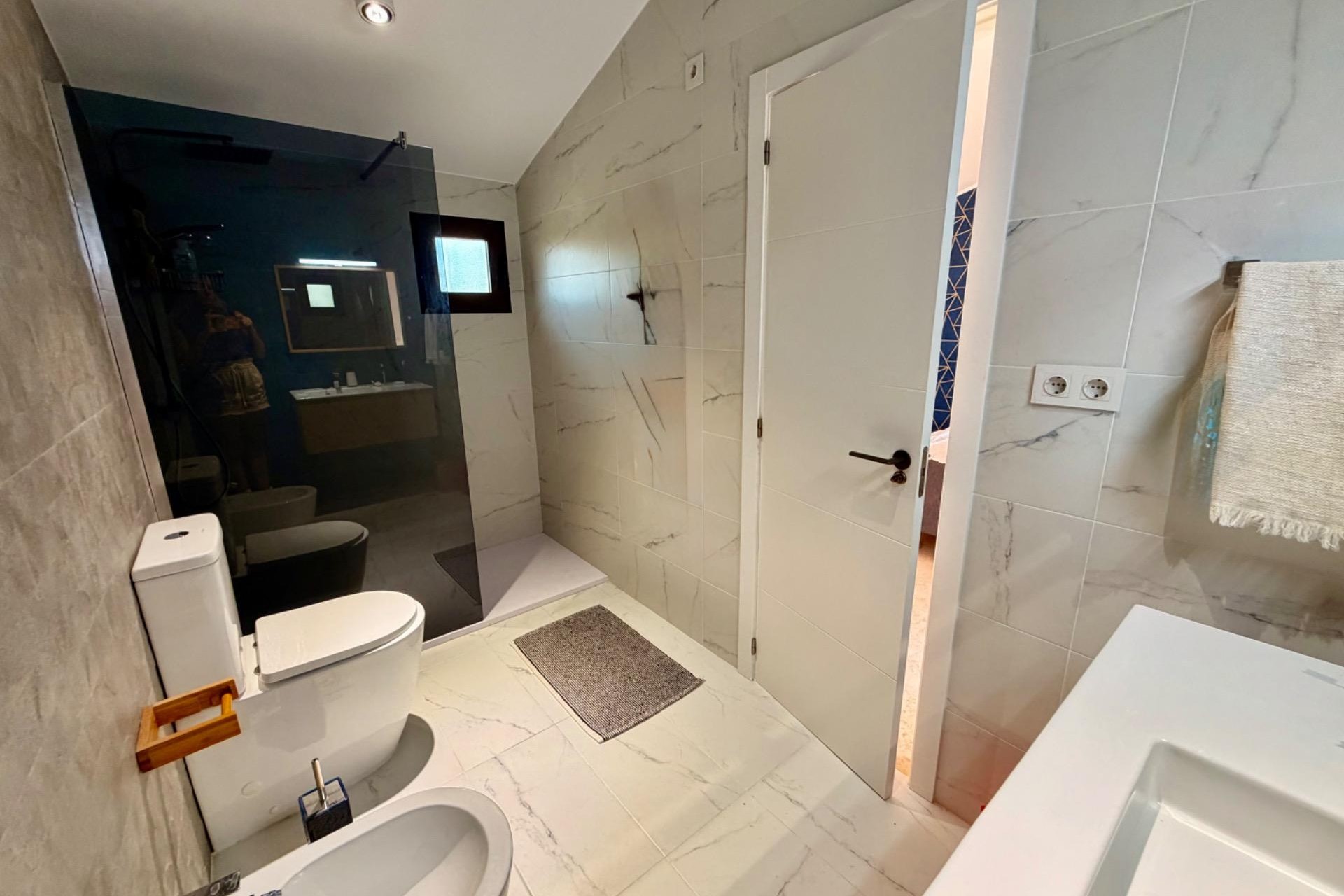 Resale - Apartment -
Orihuela Costa - Las Ramblas