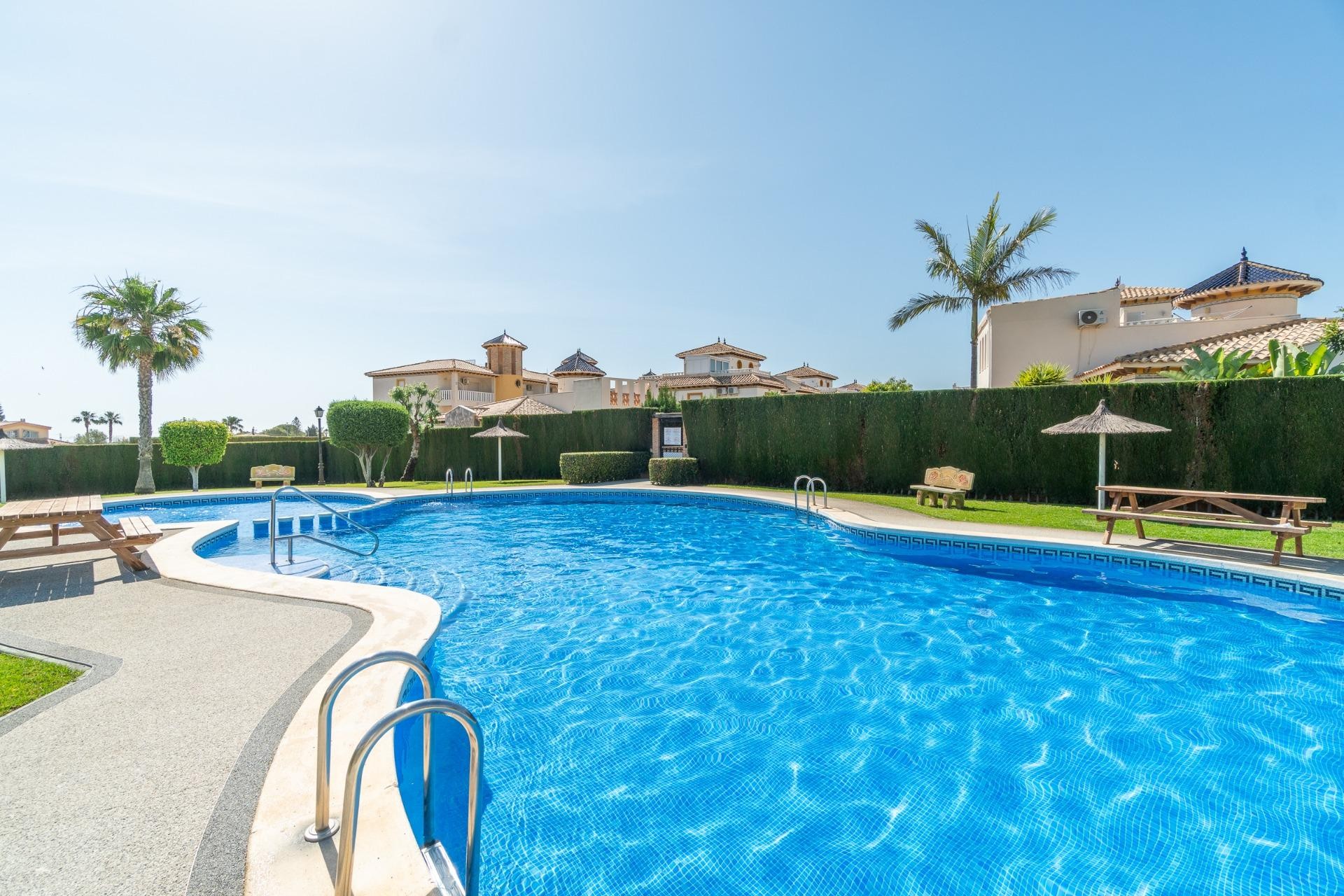 Resale - Apartment -
Orihuela Costa - Lomas de Cabo Roig