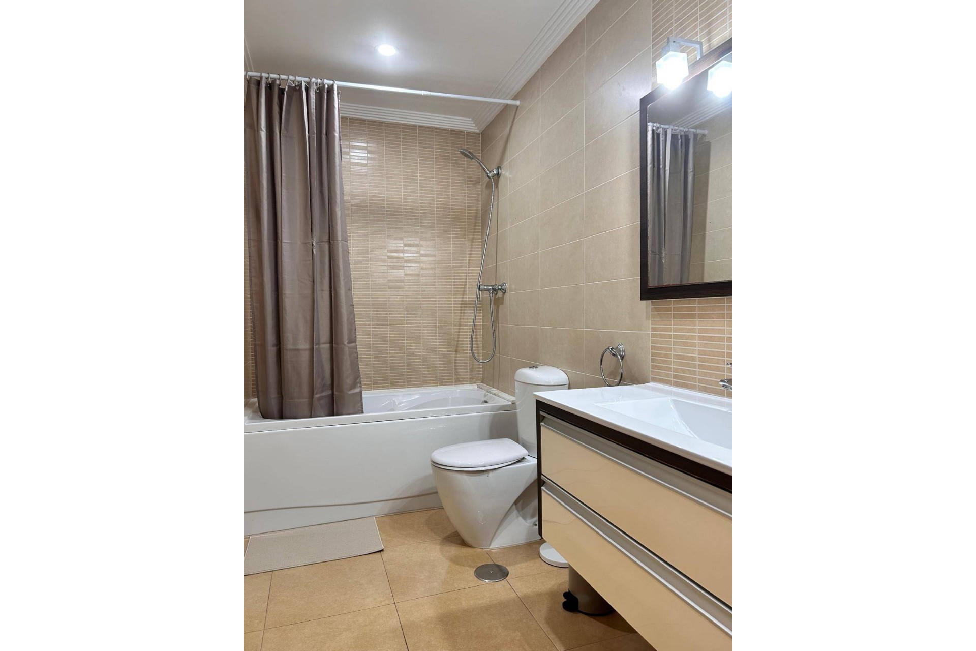Resale - Apartment -
Orihuela Costa - Lomas de Cabo Roig
