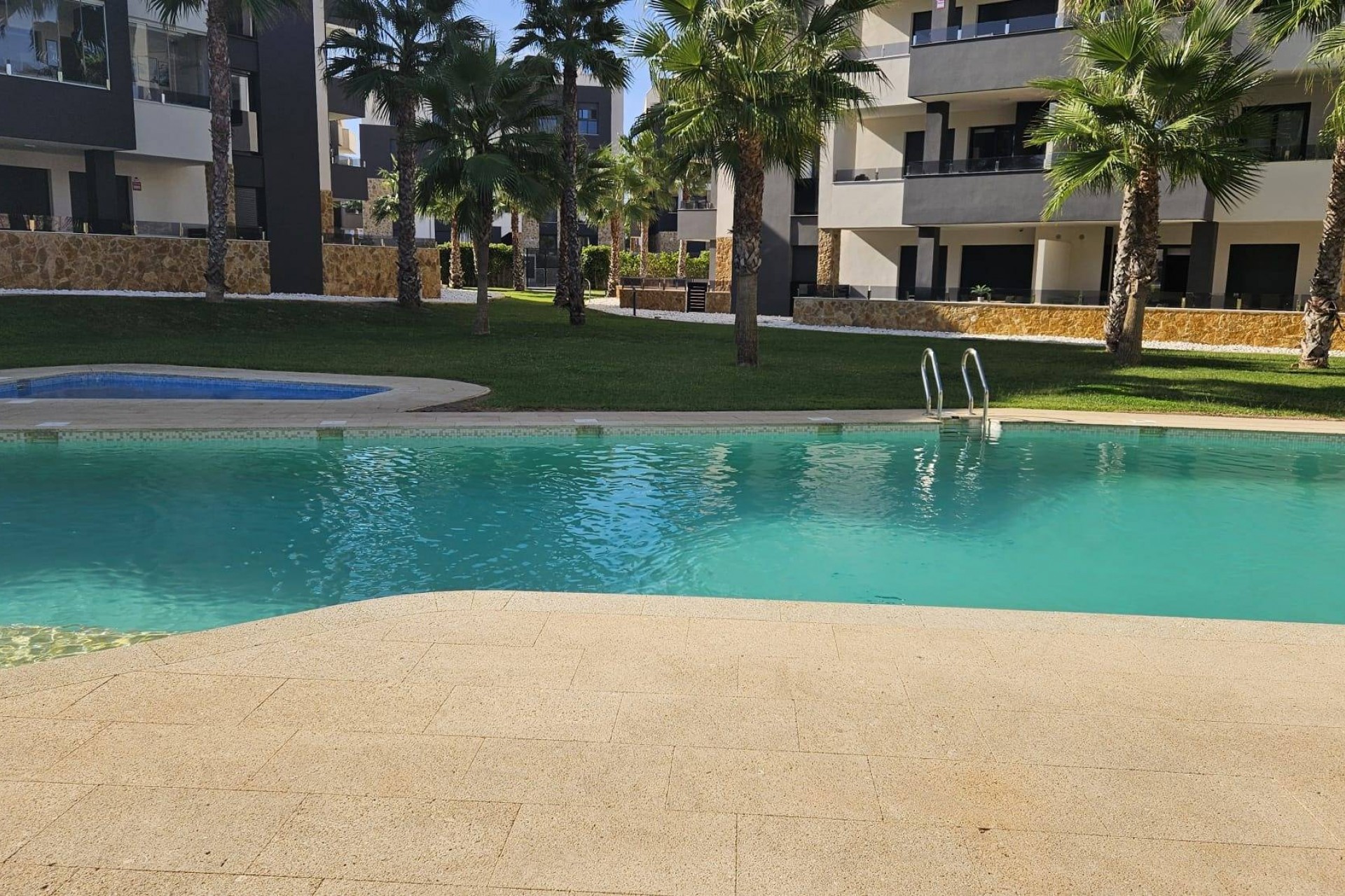 Resale - Apartment -
Orihuela Costa - Los Altos