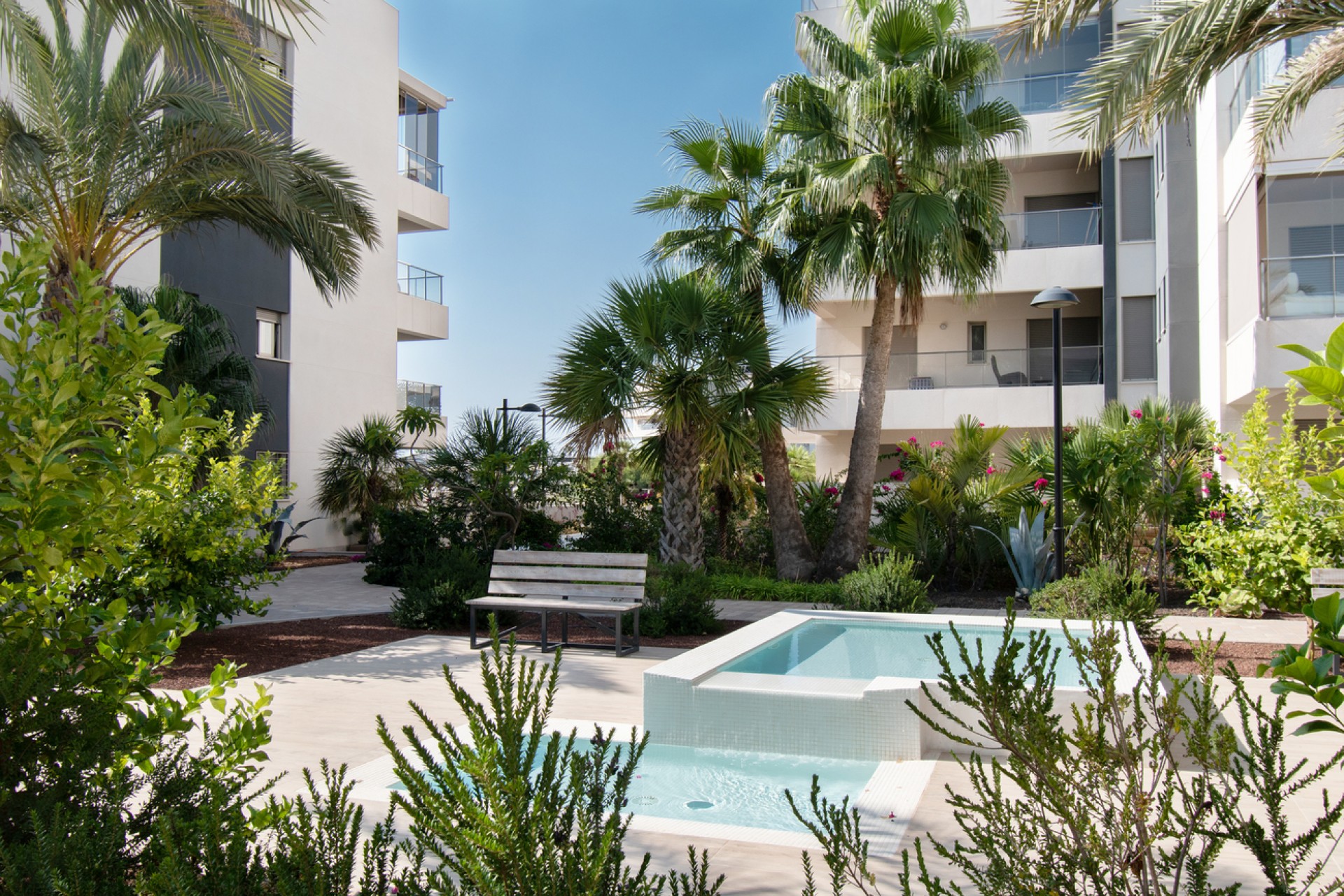Resale - Apartment -
Orihuela Costa - Los Dolses