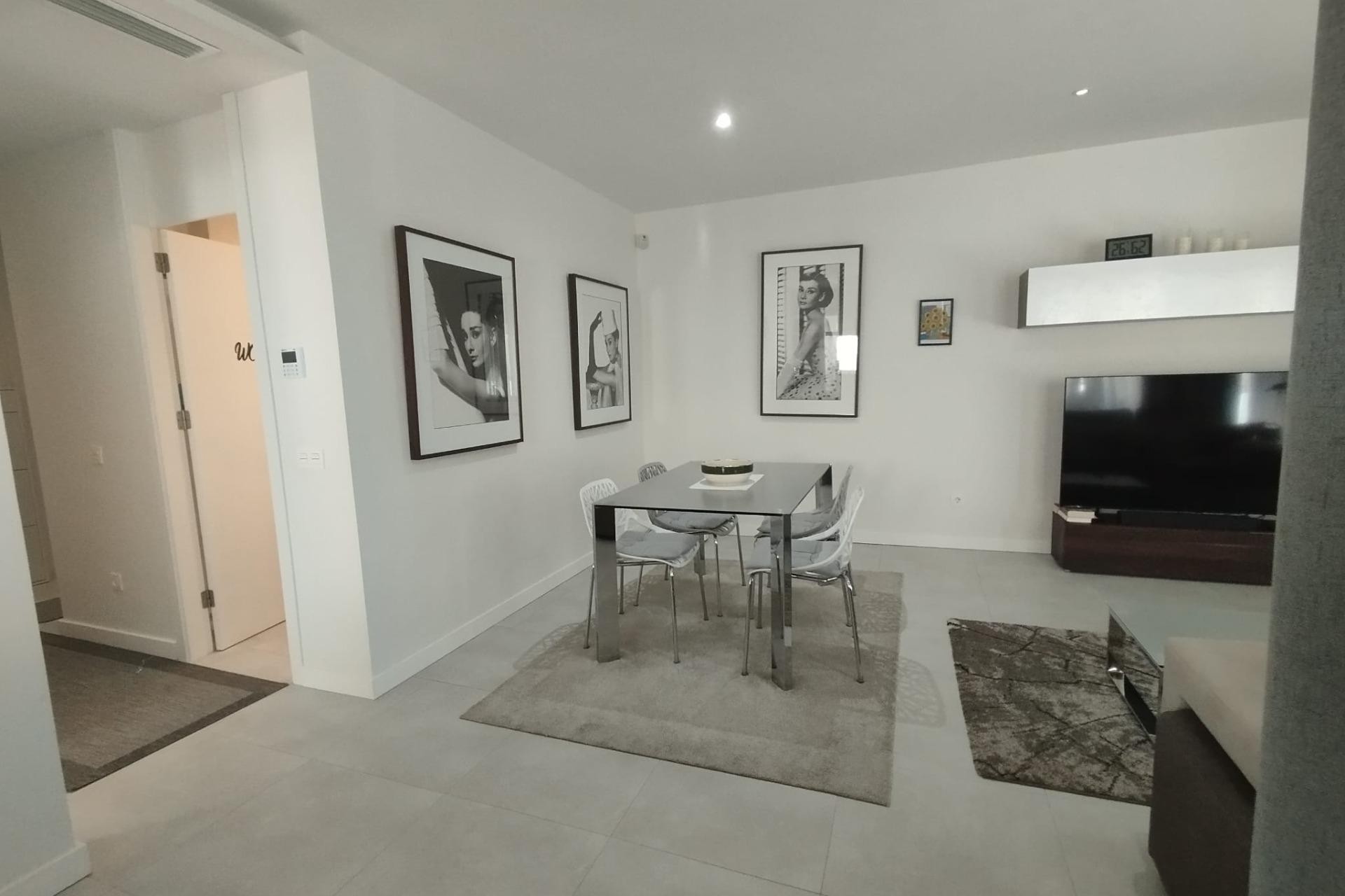 Resale - Apartment -
Orihuela Costa - Los Dolses