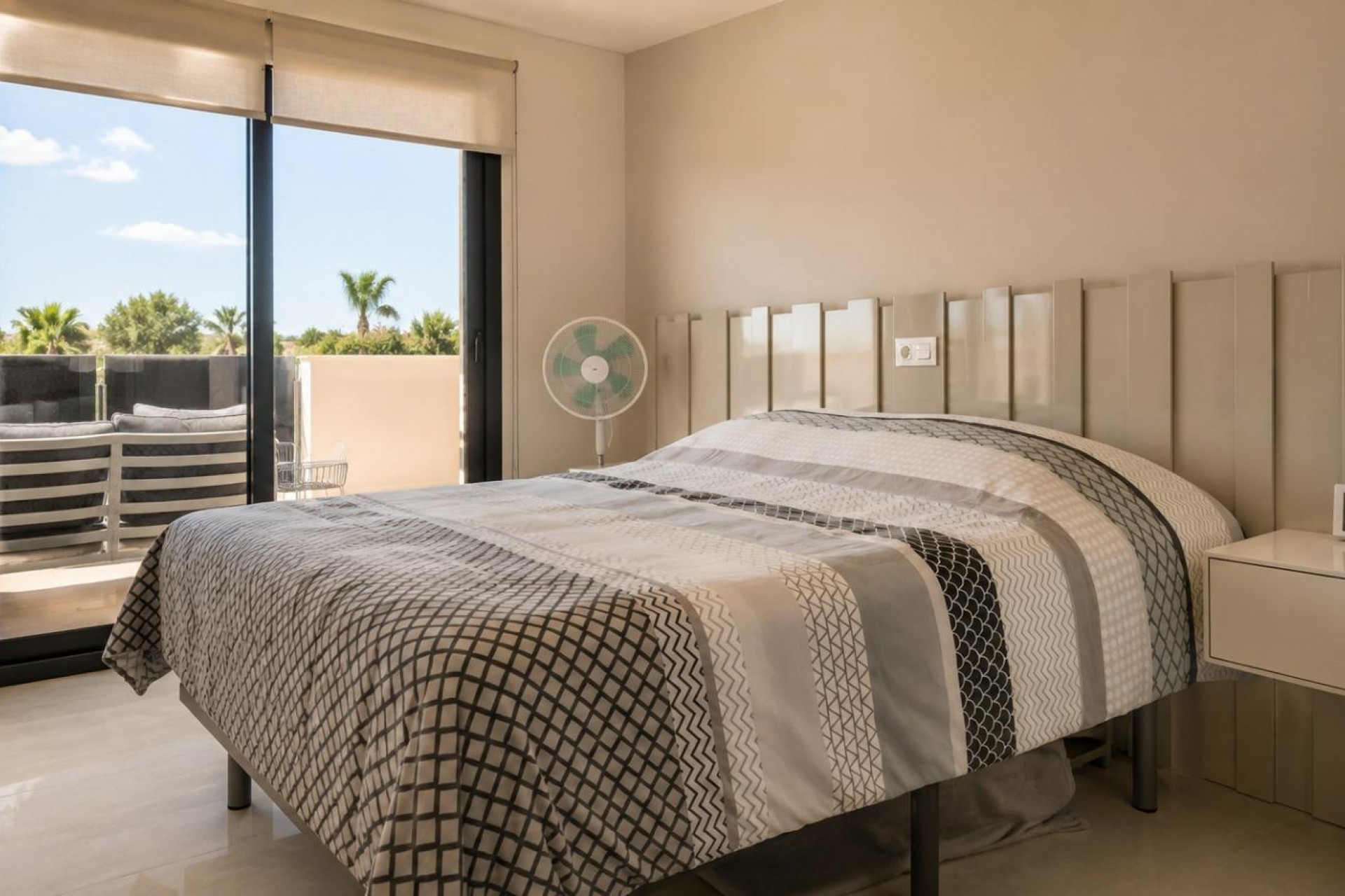 Resale - Apartment -
Orihuela Costa - PAU 8