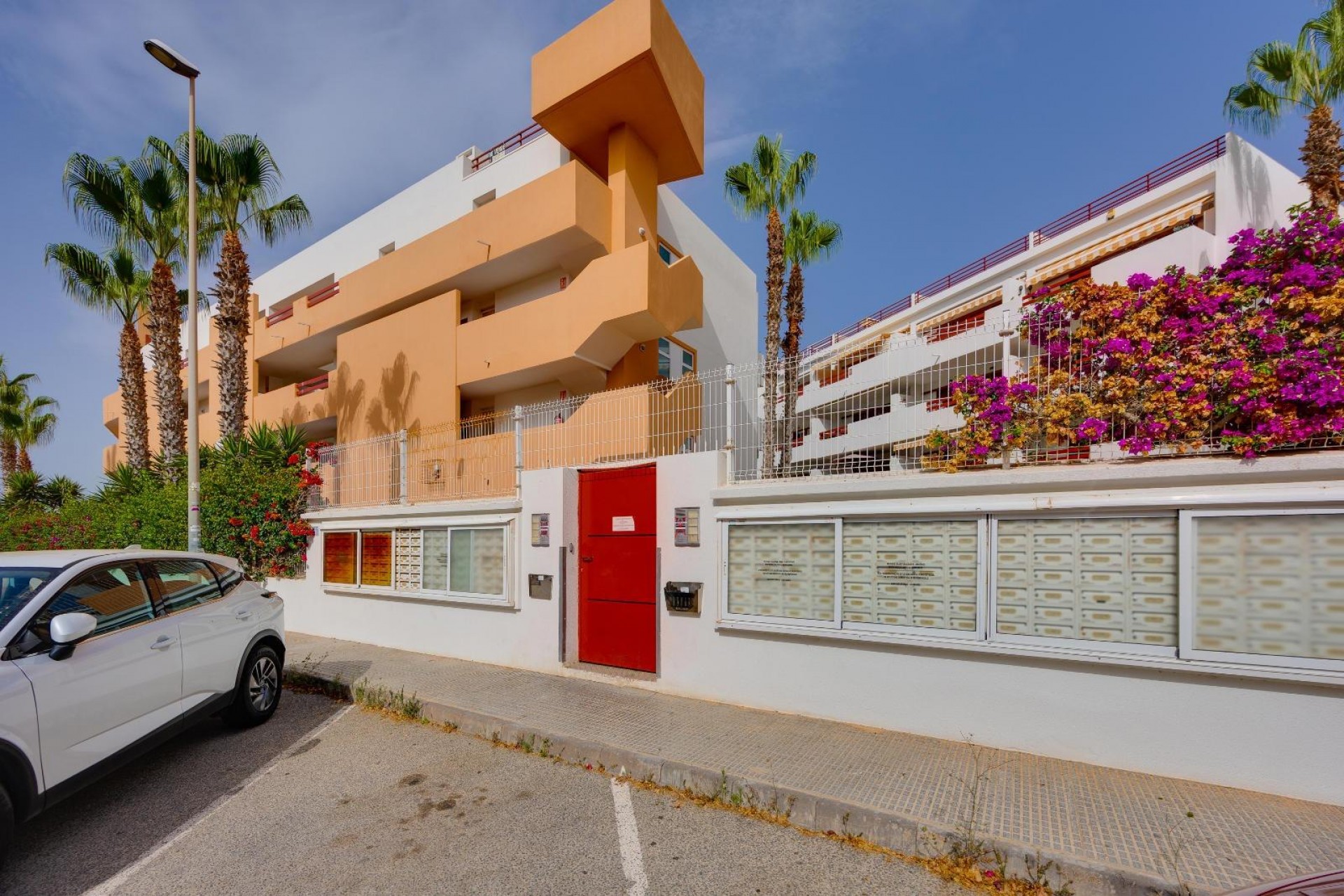 Resale - Apartment -
Orihuela Costa - Playa Flamenca