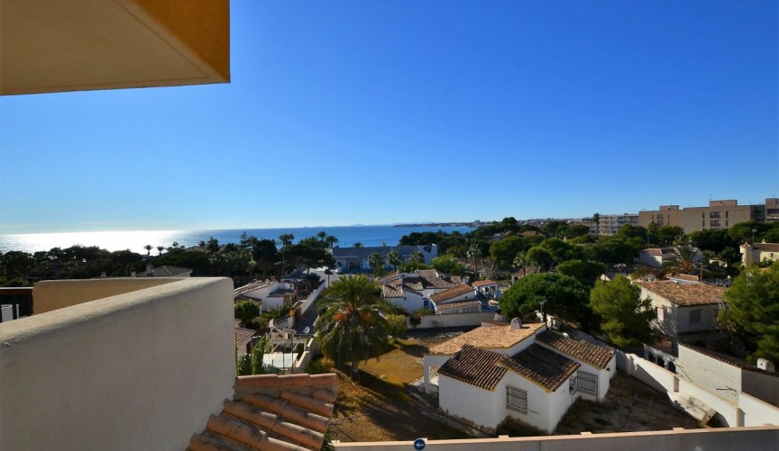 Resale - Apartment -
Orihuela Costa - Punta Prima