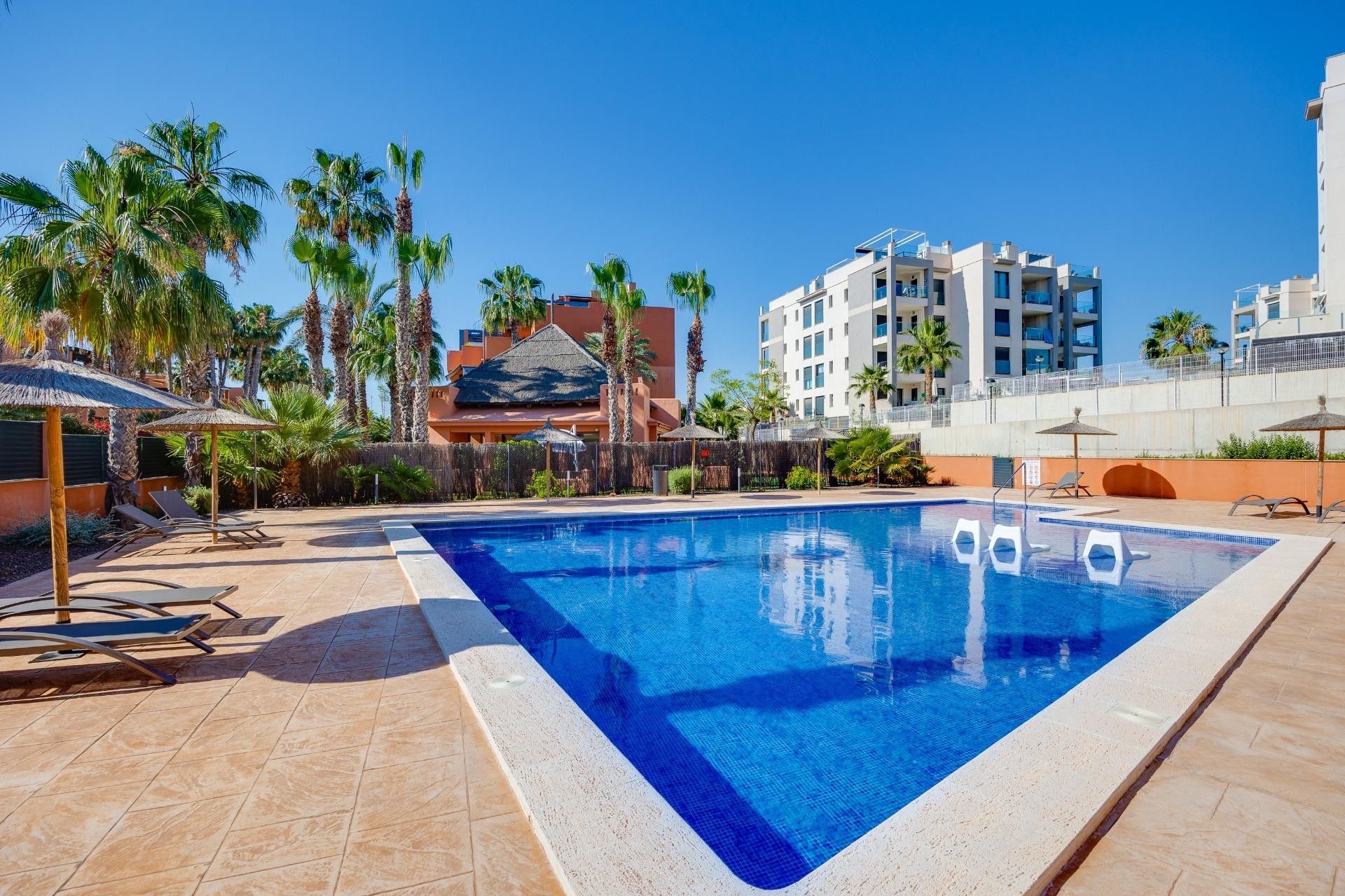 Resale - Apartment -
Orihuela Costa - Villamartín-las Filipinas