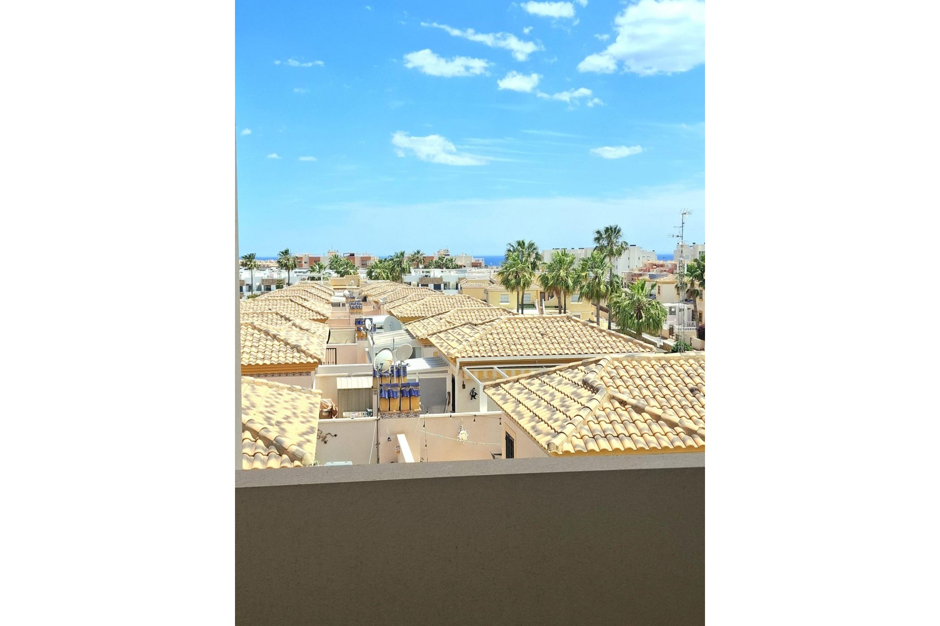 Resale - Apartment -
Orihuela Costa - Villamartín