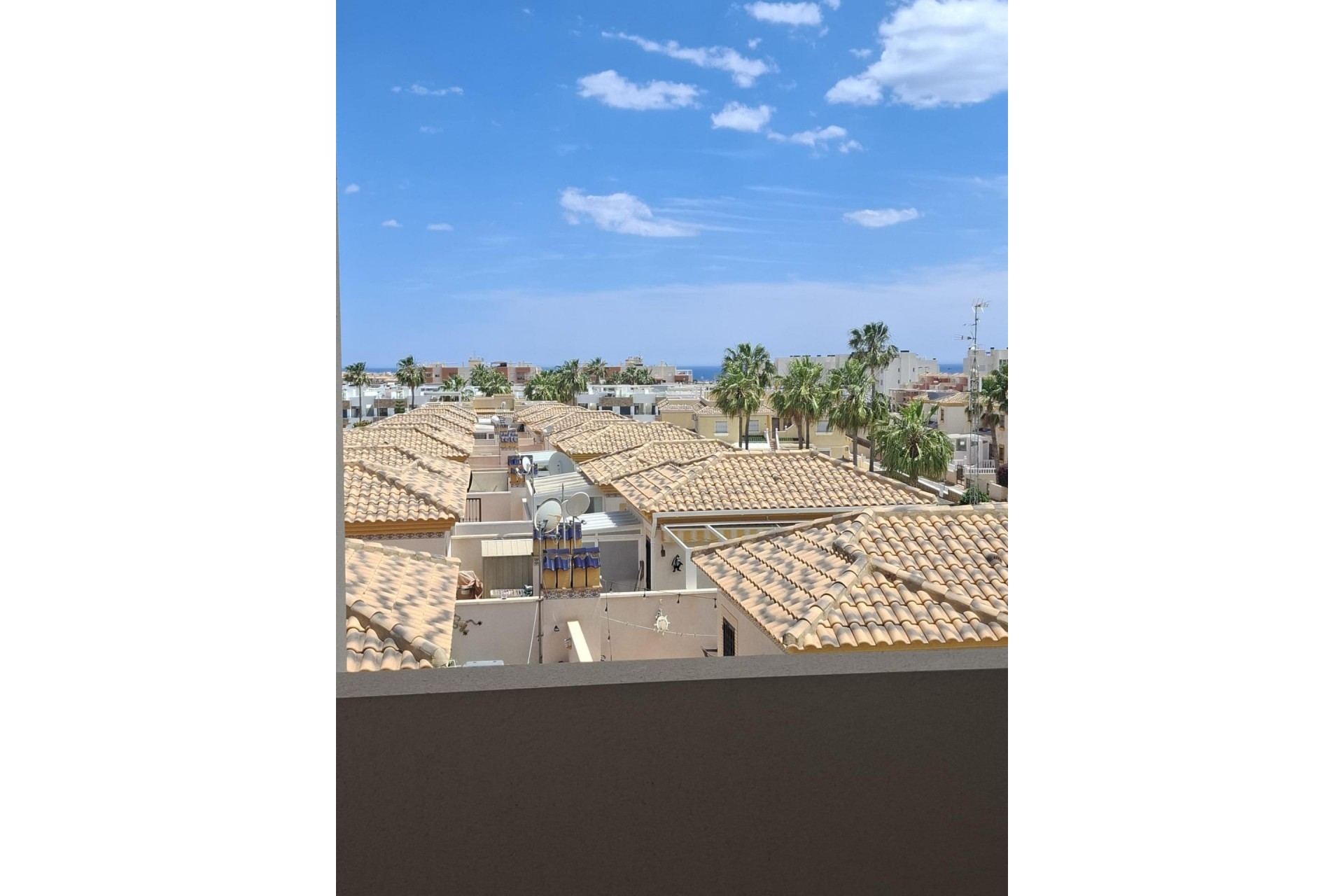 Resale - Apartment -
Orihuela Costa - Villamartín