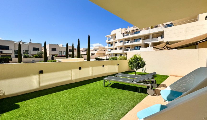 Resale - Apartment -
Orihuela - Inland