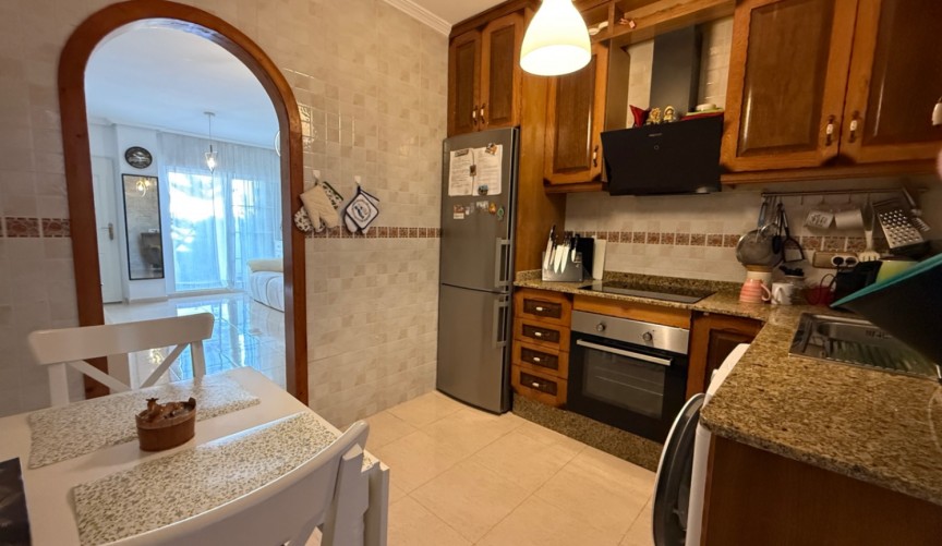 Resale - Apartment -
Orihuela - Inland