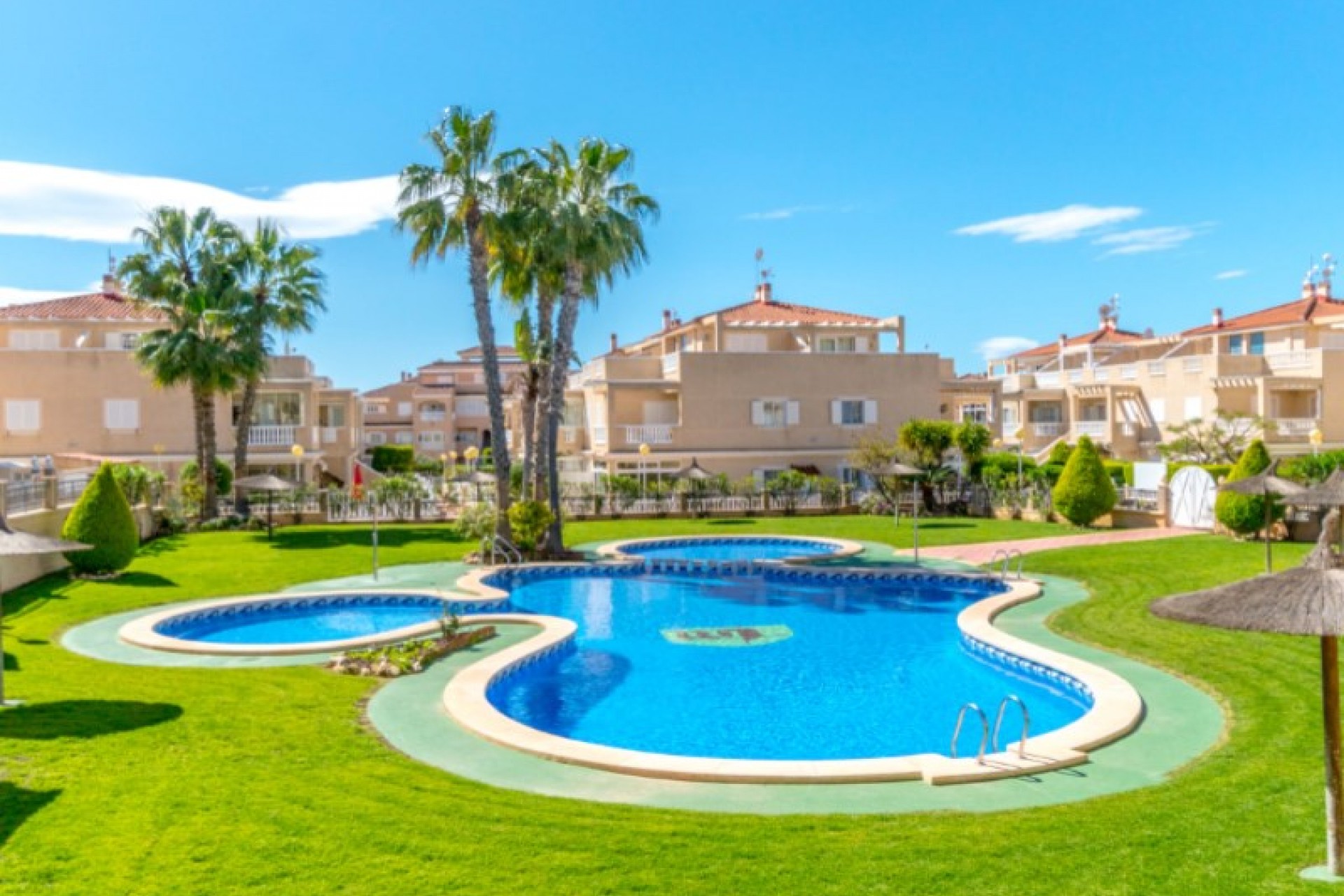 Resale - Apartment -
Orihuela - Inland