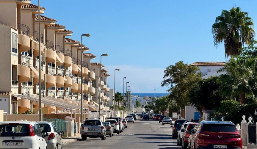 Resale - Apartment -
Orihuela - Los Balcones Y Los Altos
