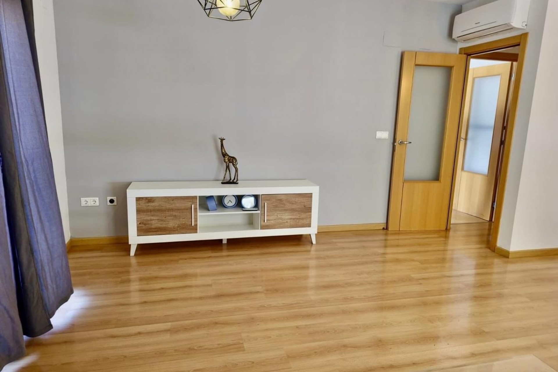 Resale - Apartment -
Pedreguer - Inland